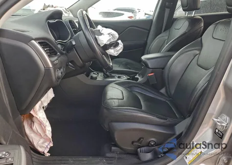 2021 Jeep Cherokee Latitude Lux z USA, uszkodzony, nr VIN 1C4PJMMX4MD213722